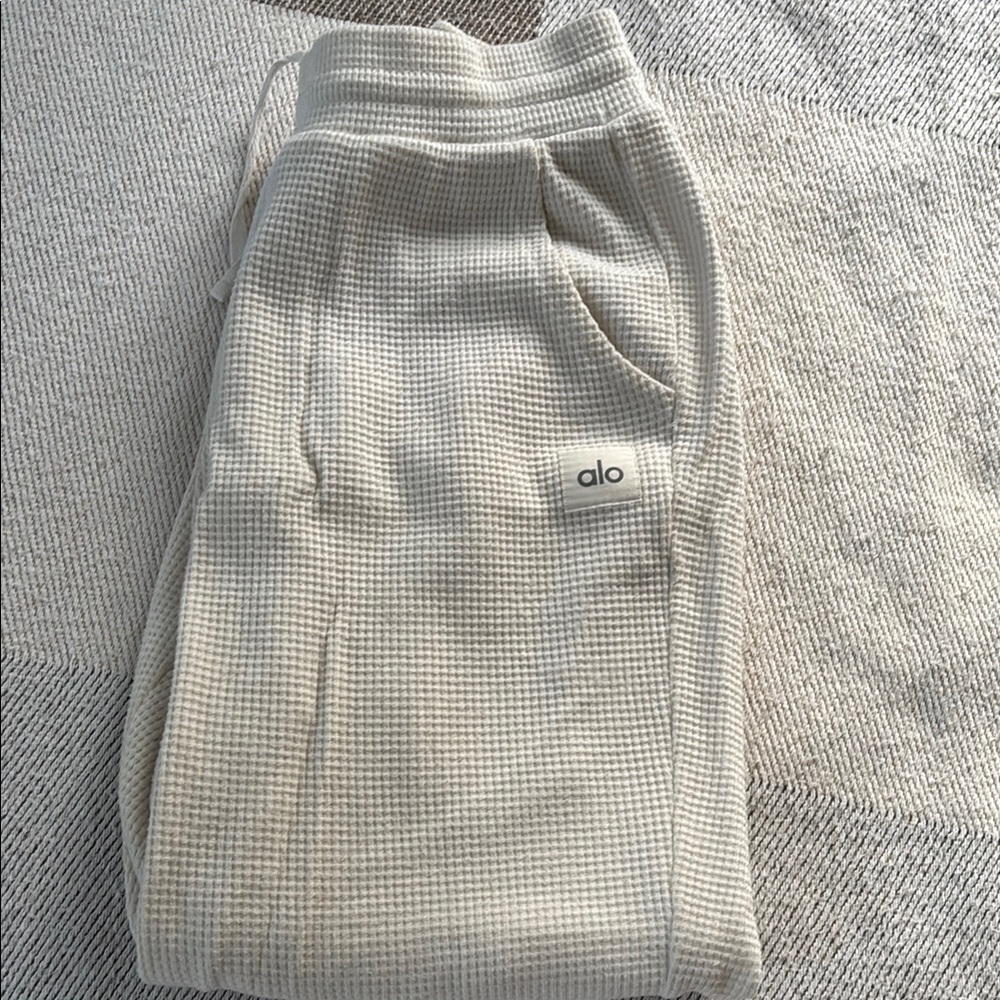 ALO Yoga cream Waffle knit joggers